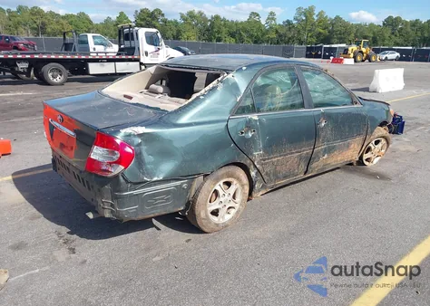 2002 Toyota Camry Le from USA, damaged, VIN JTDBE32K420014562